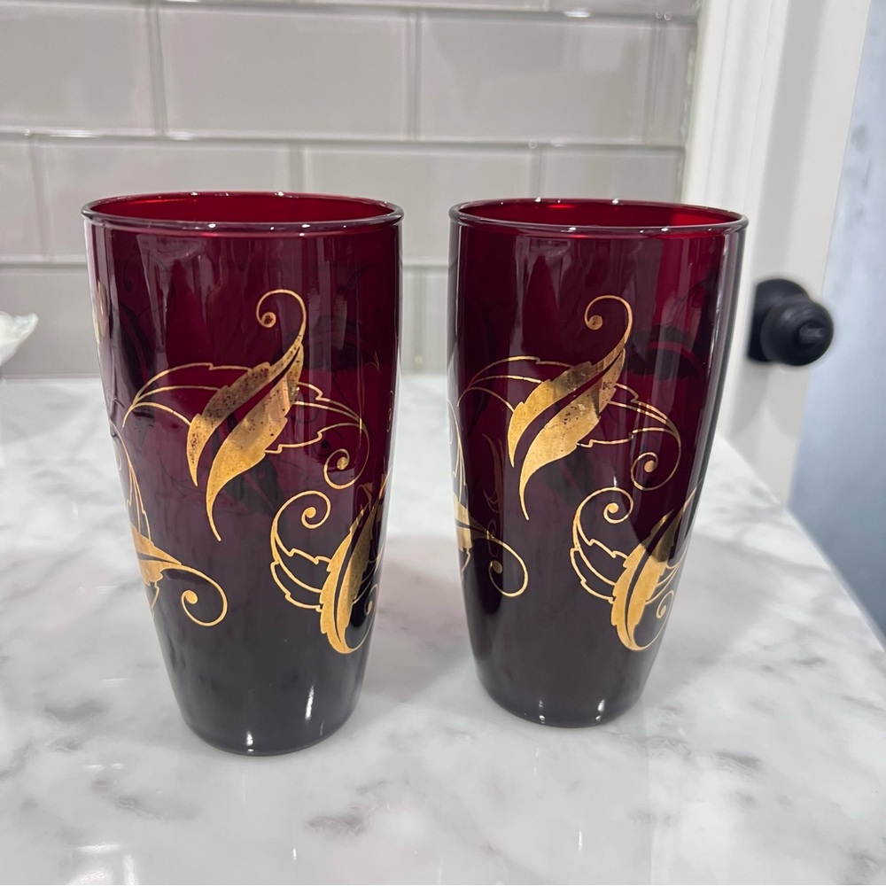 Vintage Anchor Hocking Ruby Red Glass Tumblers with Gold Leaf Motif - Picture 1 of 3